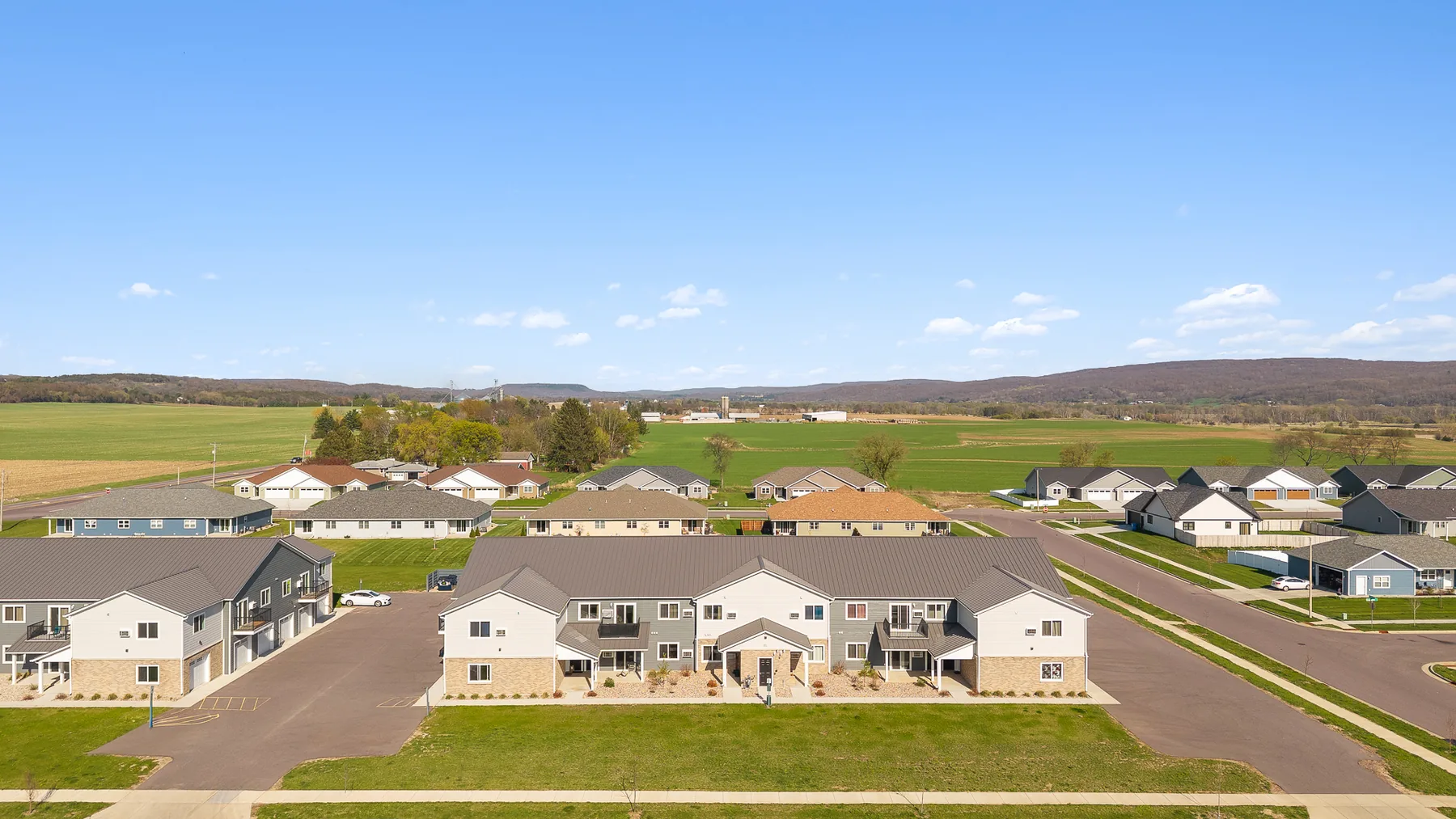 Greenfield Estates — building exterior